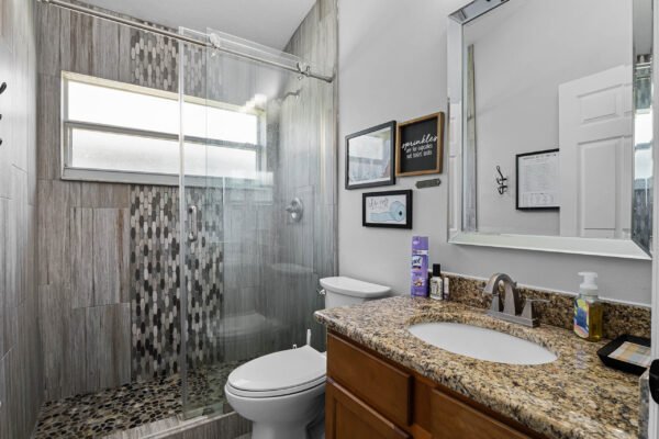 9555-pecky-cypress-way-orlando-fl-32836-18-scaled-600x400