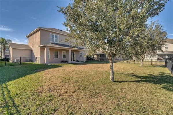 774-Ayden-Oak-Lane-3-600x400-1