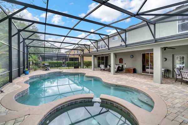 15216-Hayworth-Dr-Winter-Garden-FL-34787-05-Pool-600x400-1