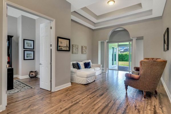 15988-Sweet-Murcott-Ct-Winter-Garden-FL-34787-07-Living-600x400-1
