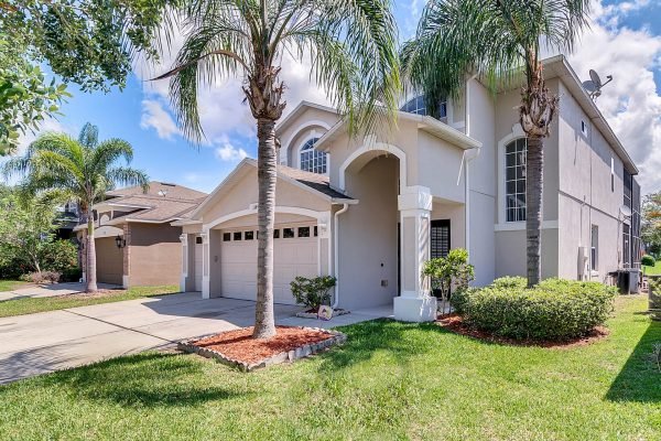 1345-Portmoor-Way-Winter-Garden-FL-34787-02-Front-600x400-1