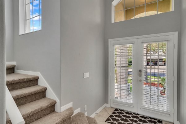 1345-Portmoor-Way-Winter-Garden-FL-34787-08-Foyer-600x400-1