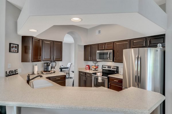 1345-Portmoor-Way-Winter-Garden-FL-34787-16-Kitchen-600x400-1