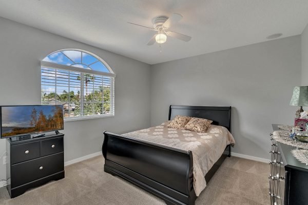 1345-Portmoor-Way-Winter-Garden-FL-34787-32-Bedroom-600x400-1