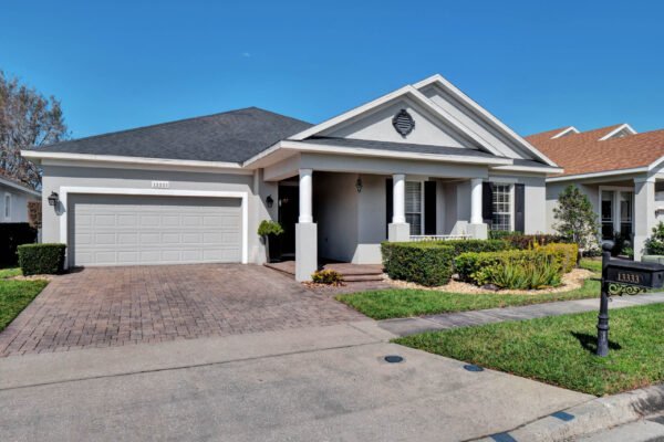 13333-zori-lane-windermere-fl-34786-03-scaled-600x400