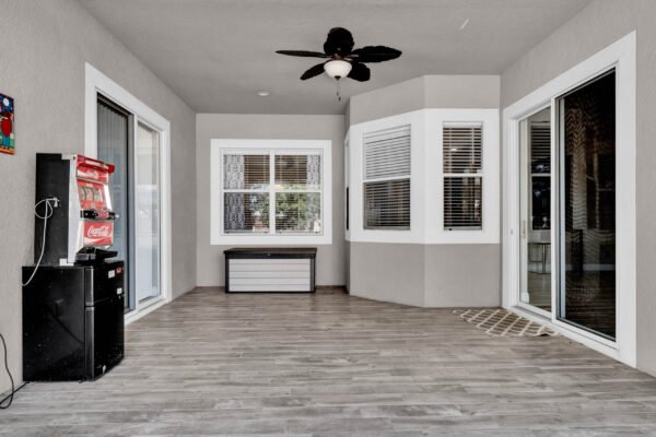 13333-zori-lane-windermere-fl-34786-41-1-scaled-600x400