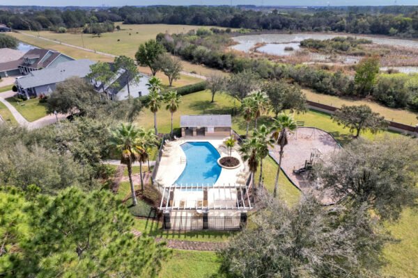 13333-zori-lane-windermere-fl-34786-61-1-scaled-600x400