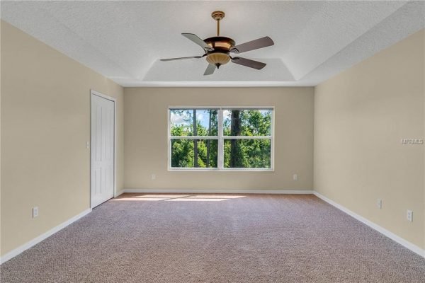13927-EYLEWOOD-DR-WINTER-GARDEN-FL-22-600x400-1