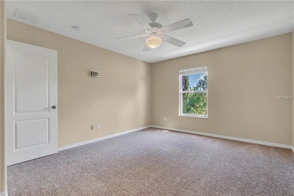 13927-EYLEWOOD-DR-WINTER-GARDEN-FL-25-600x400-1