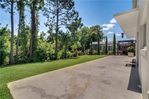 13927-EYLEWOOD-DR-WINTER-GARDEN-FL-5-600x400-1