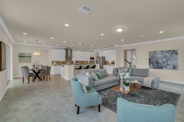 16142-Johns-Lake-Overlook-Dr-Winter-Garden-FL-34787-12-Family-Room-600x400-1