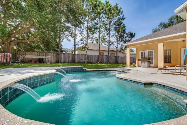 2115-Wintermere-Pointe-Dr-Winter-Garden-FL-34787-08-Pool-600x400-1