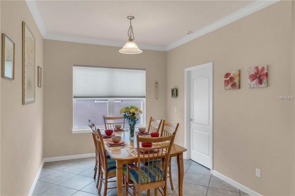 15527-SANDFIELD-LOOP-WINTER-GARDEN-Fl-17-600x400-1
