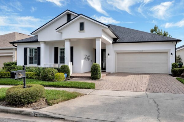 13230-fossick-road-windermere-fl-34786-07-scaled-600x400