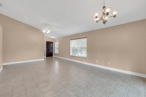 807-Rivecon-Ave-Orlando-FL-32825-14-600x400-1