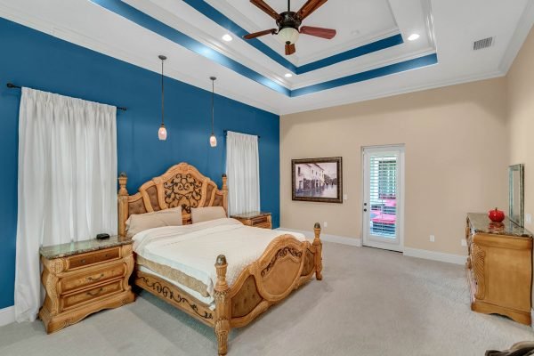 10125-Colt-Lane-Winter-Garden-FL-34787-21-Master-Bedroom-600x400-1