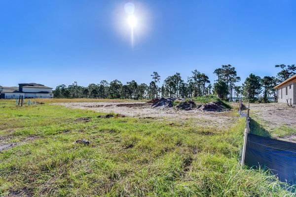 10435-Woodward-Winds-Dr-Orlando-FL-32827-10-600x400-1