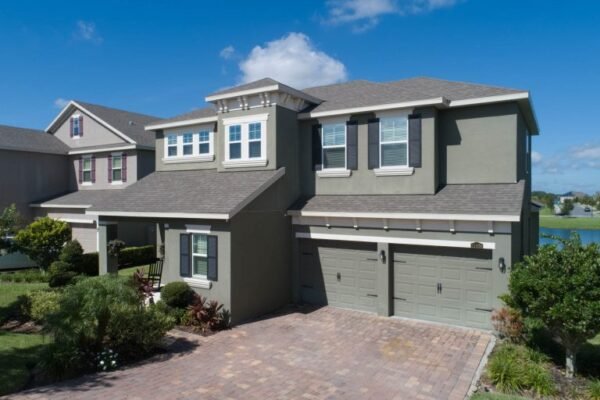 15894-Citrus-Grove-Loop-Winter-Garden-FL-34787-02-768x512-1-600x400