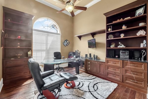517-east-6th-ave-windermere-fl-34786-32-600x400-1