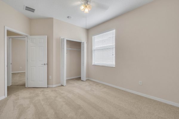 14018-eylewood-drive-winter-garden-fl-34787-05-600x400-1