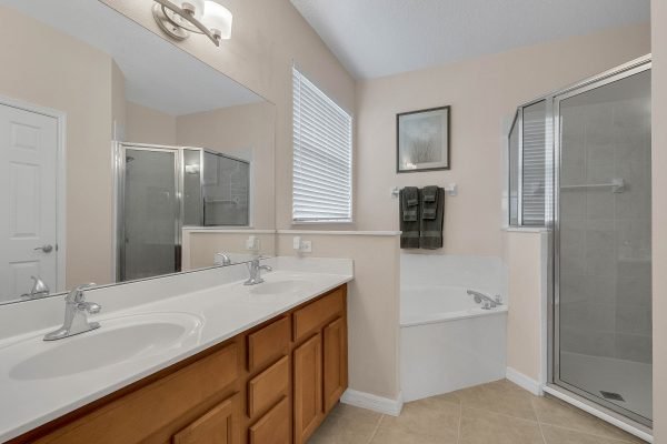 14018-eylewood-drive-winter-garden-fl-34787-12-600x400-1