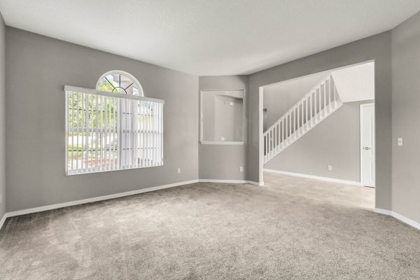 4543-seafarer-way-orlando-fl-32817-18-600x400-1
