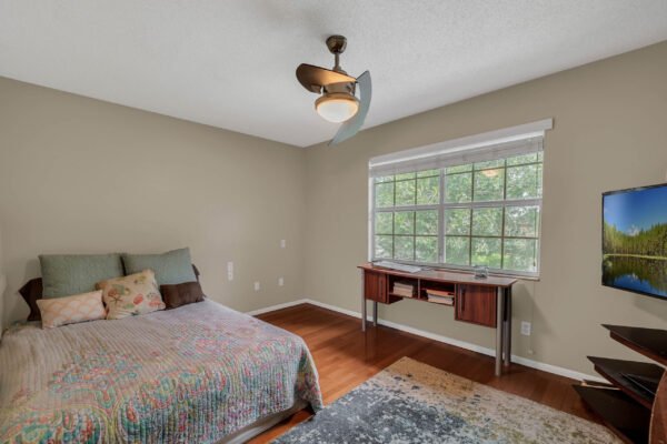 306-sterling-lake-drive-ocoee-fl-34761-09-scaled-600x400