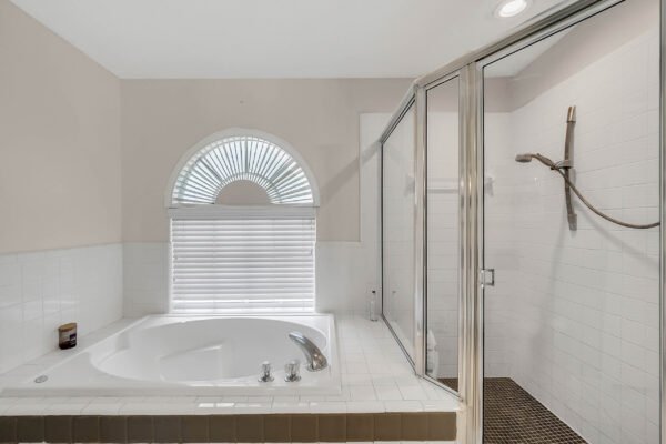 306-sterling-lake-drive-ocoee-fl-34761-15-scaled-600x400