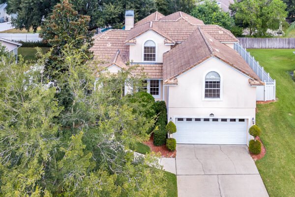 1063-sadie-lane-winter-garden-fl-34787-43-scaled-600x400