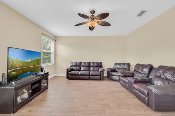 13939-eylewood-drive-winter-garden-fl-34787-05-scaled-600x400