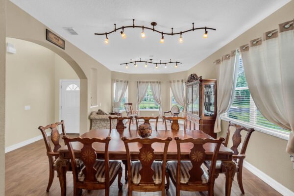 13939-eylewood-drive-winter-garden-fl-34787-14-scaled-600x400