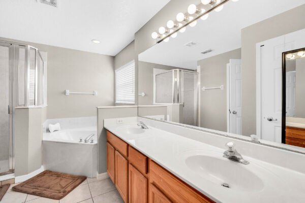13939-eylewood-drive-winter-garden-fl-34787-28-scaled-600x400