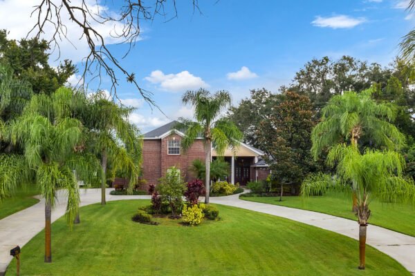 14025-country-estate-drive-winter-garden-fl-34787-01-scaled-600x400 14025-country-estate-drive-winter-garden-fl-34787-01-scaled-600x400