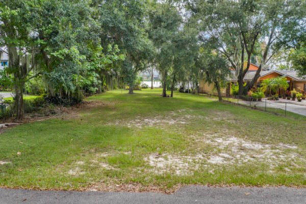 6564-lagoon-street-windermere-fl-34786-11-scaled-600x400