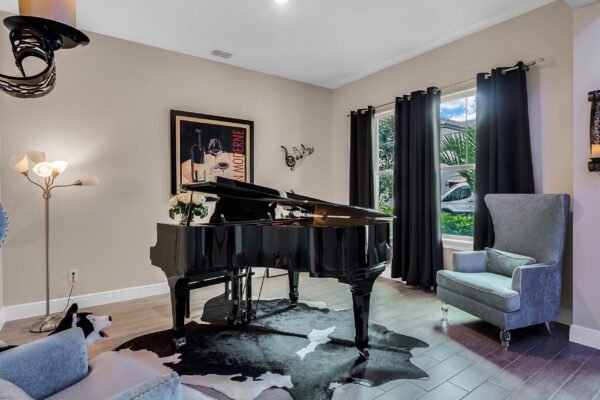 16569-broadwater-avenue-winter-garden-fl-34787-43-scaled-600x400
