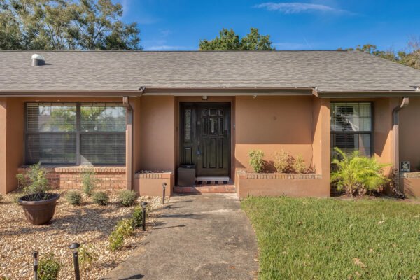 5712-pitch-pine-drive-orlando-fl-32819-04-scaled-600x400