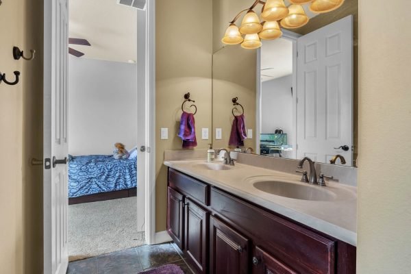 13814-bluebird-park-road-windermere-fl-34786-27-scaled-600x400-2