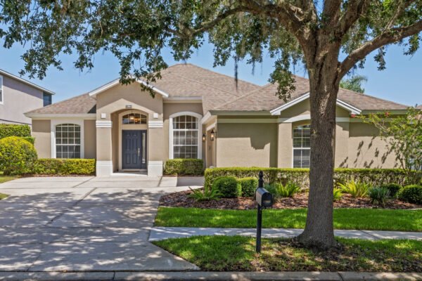 15061-spinnaker-cove-lane-winter-garden-fl-34787-06-scaled-600x400