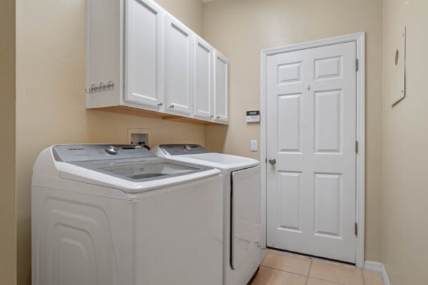 15061-spinnaker-cove-lane-winter-garden-fl-34787-19-scaled-600x400