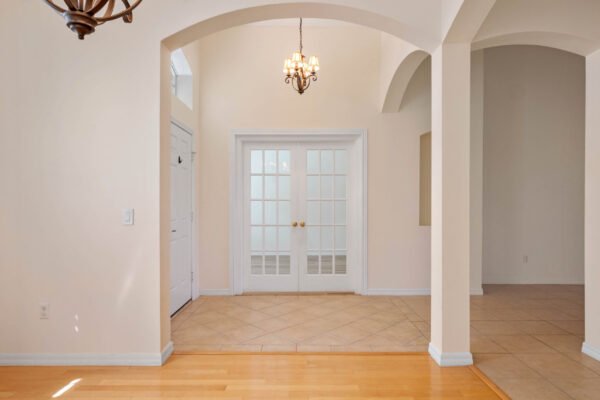 15061-spinnaker-cove-lane-winter-garden-fl-34787-21-scaled-600x400