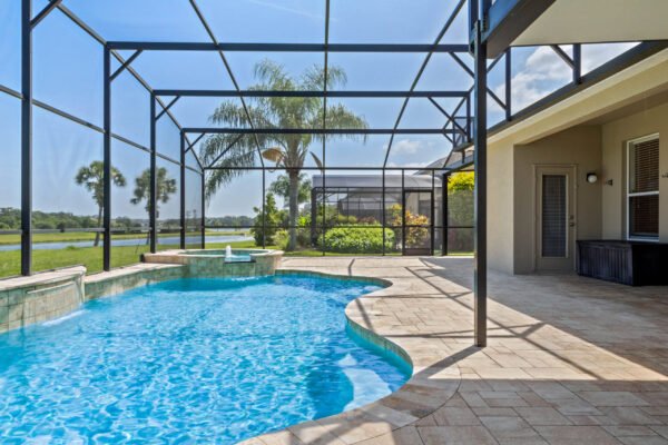 15061-spinnaker-cove-lane-winter-garden-fl-34787-41-scaled-600x400