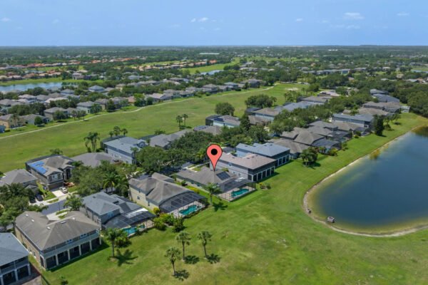 15061-spinnaker-cove-lane-winter-garden-fl-34787-52-scaled-600x400