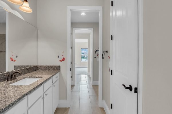 9442-prince-harry-drive-orlando-fl-32836-20-scaled-600x400-1