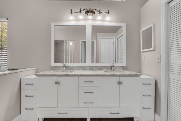 2511-tryon-place-windermere-fl-34786-09-scaled-600x400-1