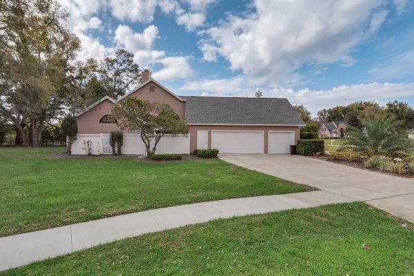 2511-tryon-place-windermere-fl-34786-46-scaled-600x400-1