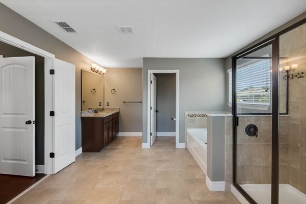 627-lake-cove-pointe-circle-winter-garden-fl-34787-14-scaled-600x400-1