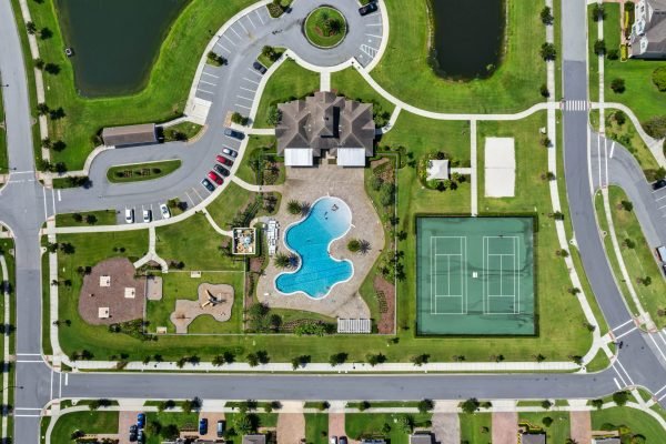 16082-johns-lake-overlook-drive-winter-garden-fl-34787-84-scaled-600x400-1