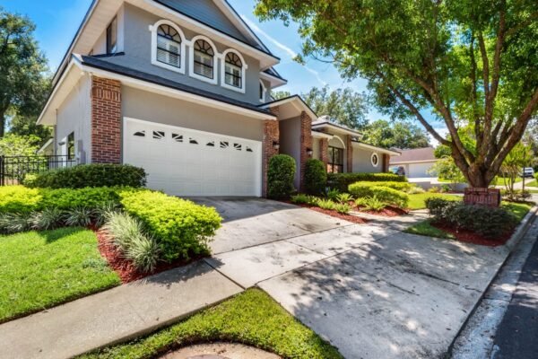 363-menashe-court-longwood-fl-32779-02-2048x1536-1-600x400 363-menashe-court-longwood-fl-32779-02-2048x1536-1-600x400