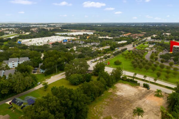 3422-old-winter-garden-road-gotha-fl-34734-01-scaled-600x400
