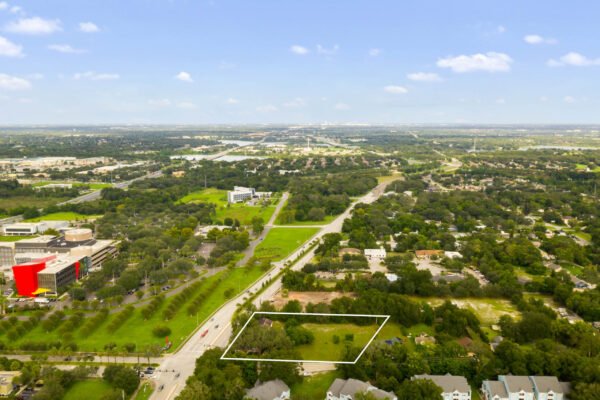 3422-old-winter-garden-road-gotha-fl-34734-03-edit-reshoot-scaled-600x400